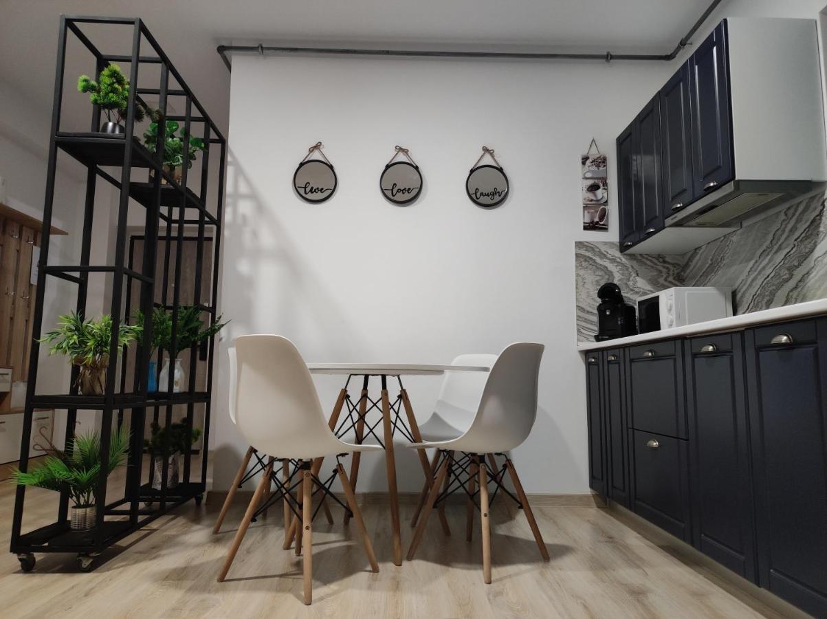 Amira Apartament Констанца Экстерьер фото